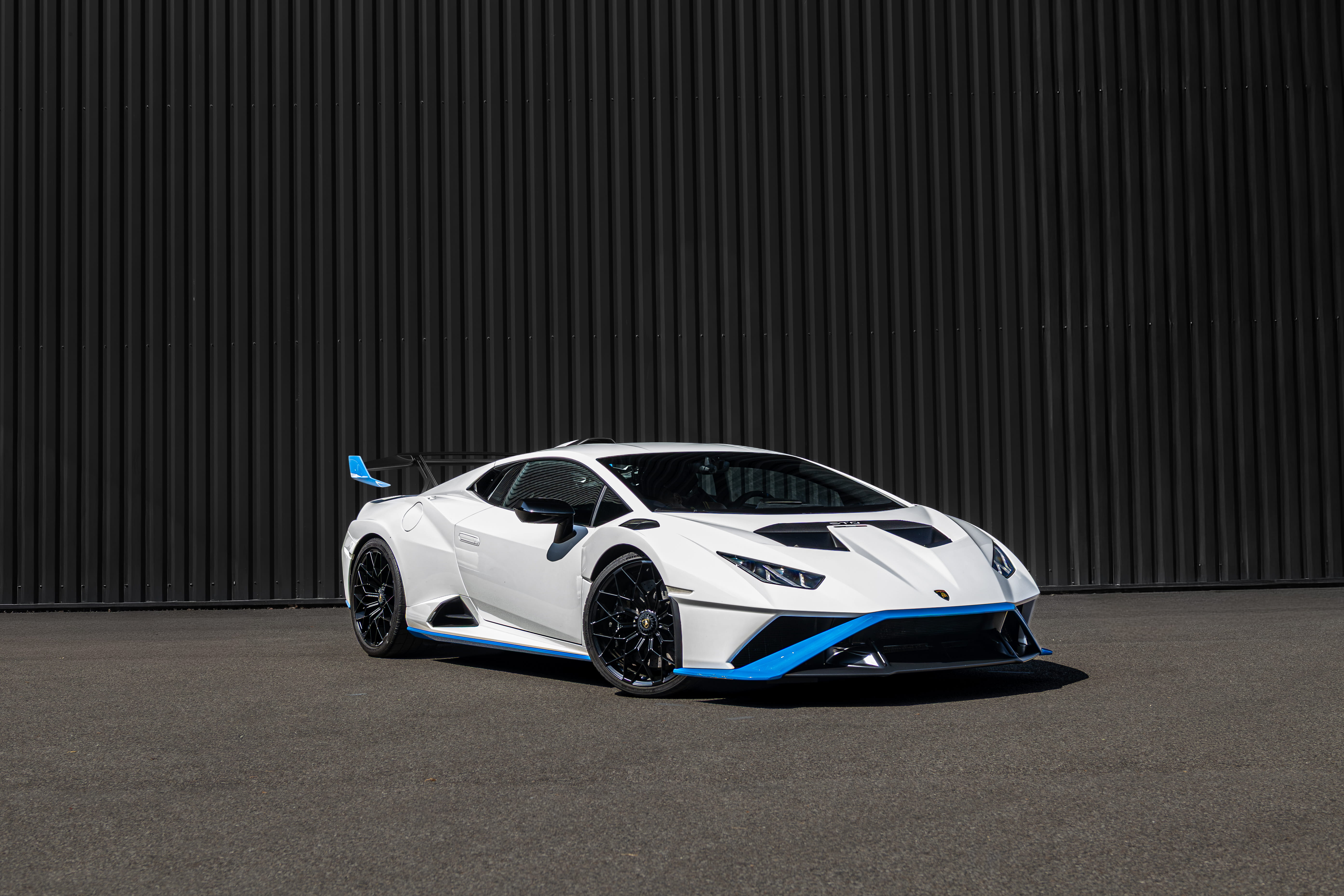 Lamborghini Huracán STO